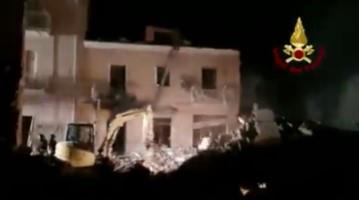 srusena-zgrada-italija-foto-vigili-del-fuoco-printscreen-2.jpg