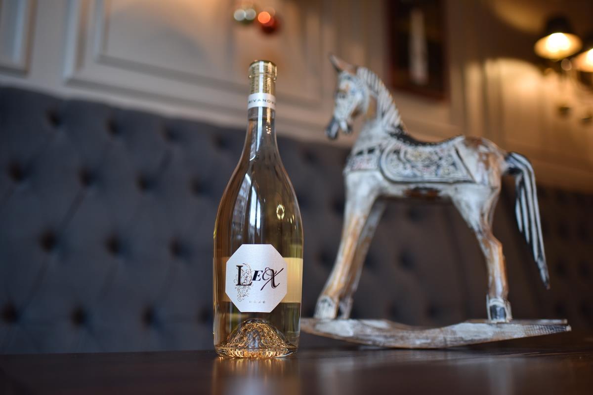 3.-najbolje-roze-vino-lex-2020-trivanovic--foto-ivana-cutura.jpg