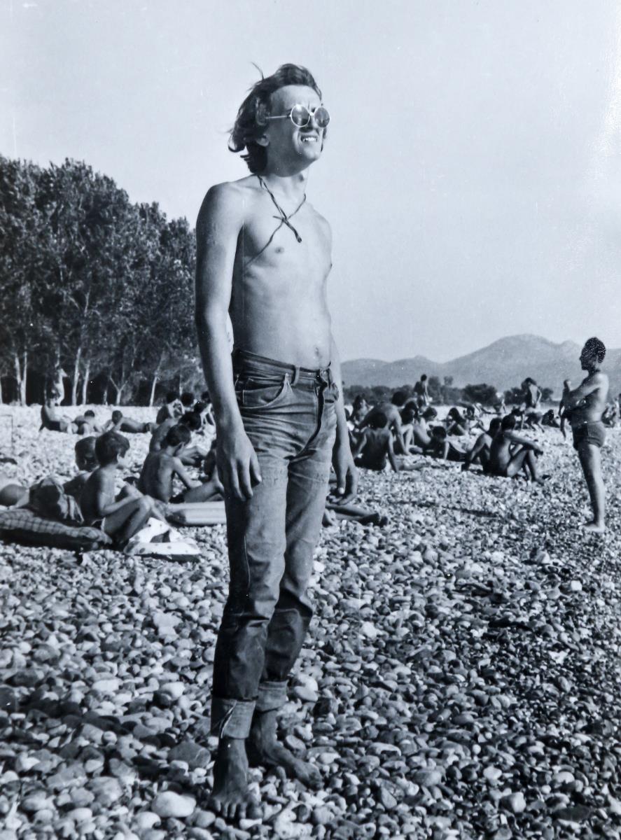 Radoš Bajić na plaži u Šušnju