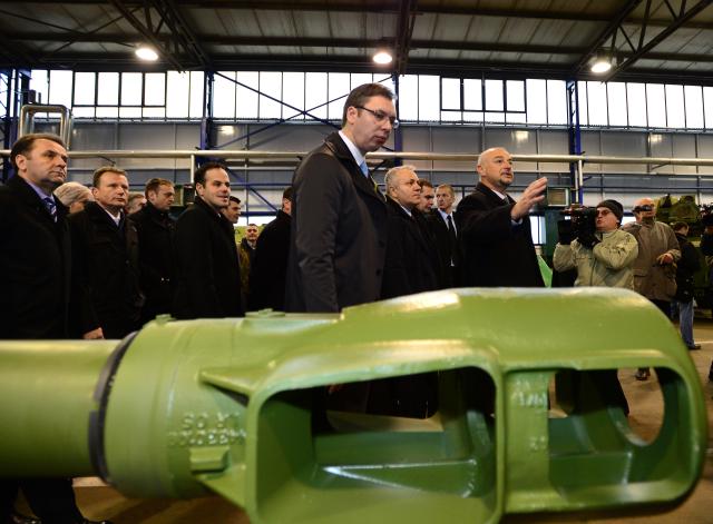 aleksandar-vucic-velika-plana-fabrika-ranjug.jpg