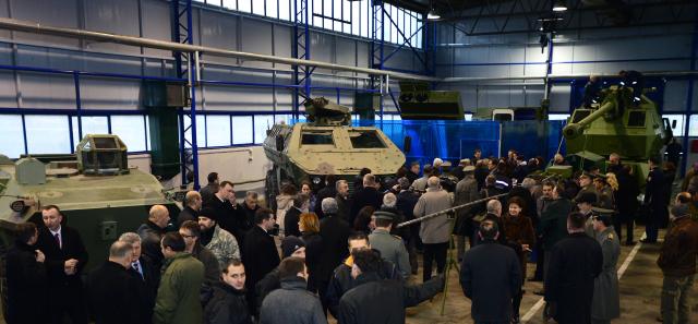 aleksandar-vucic-velika-plana-fabrika-ranjug.jpg