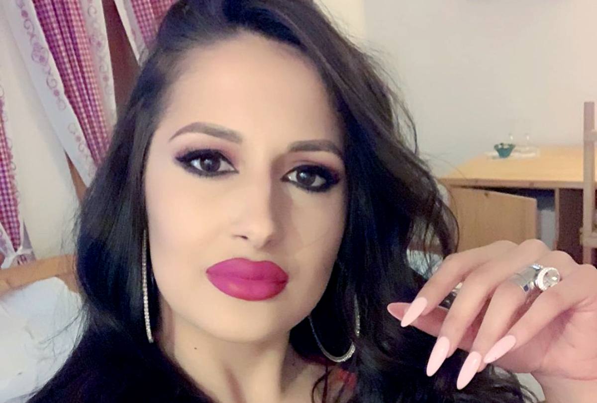 PEVAČICI 2 PUTA UŠIVALI GLAVU, IMALA 15 KOPČI, KVAD PAO NA NJU! Nakon toga preživela pakao u bolnici: Mučili su me, stavila sam im na sto.. Bolna ispovest