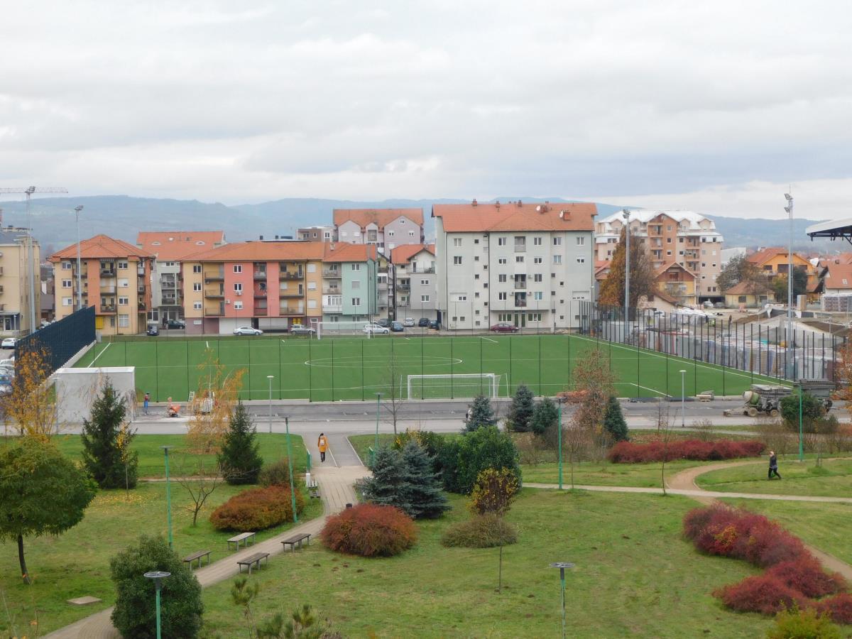 loznica--zavrseno-pomocno-igraliste.jpg