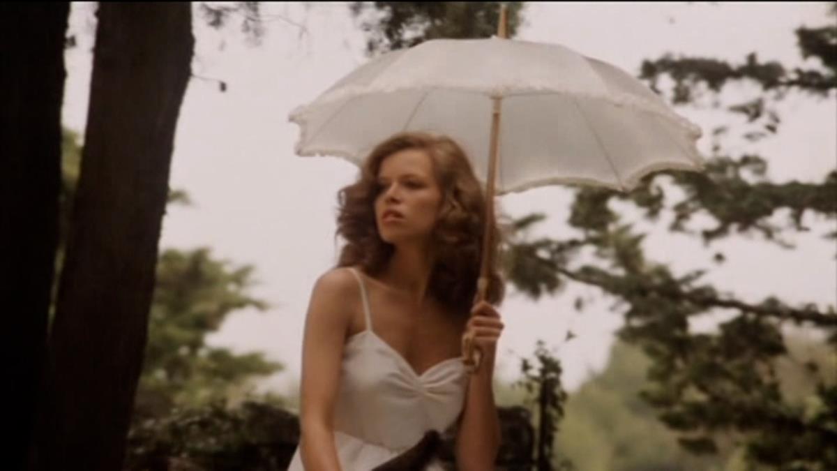 Ena Begović u filmu Pad Italije