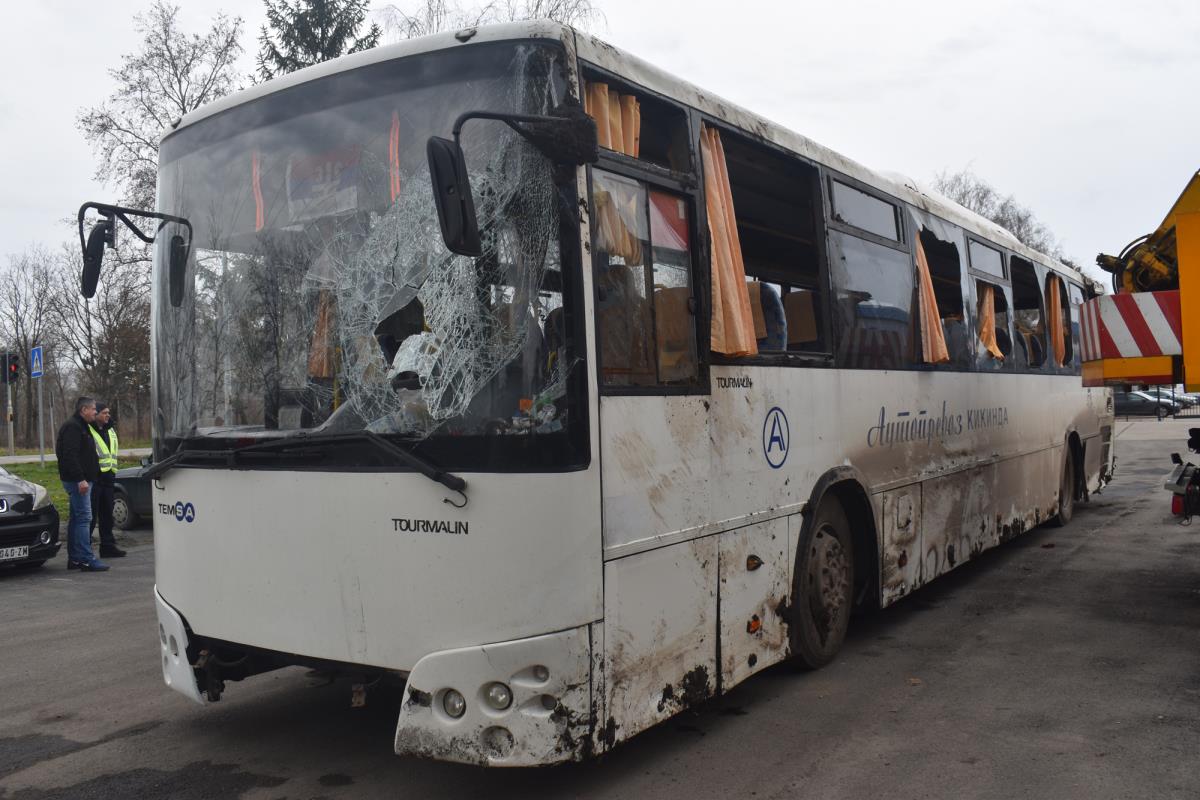 autobus-poslat-na-vanredni-tehmicki-pregled-foto-s.u..jpg