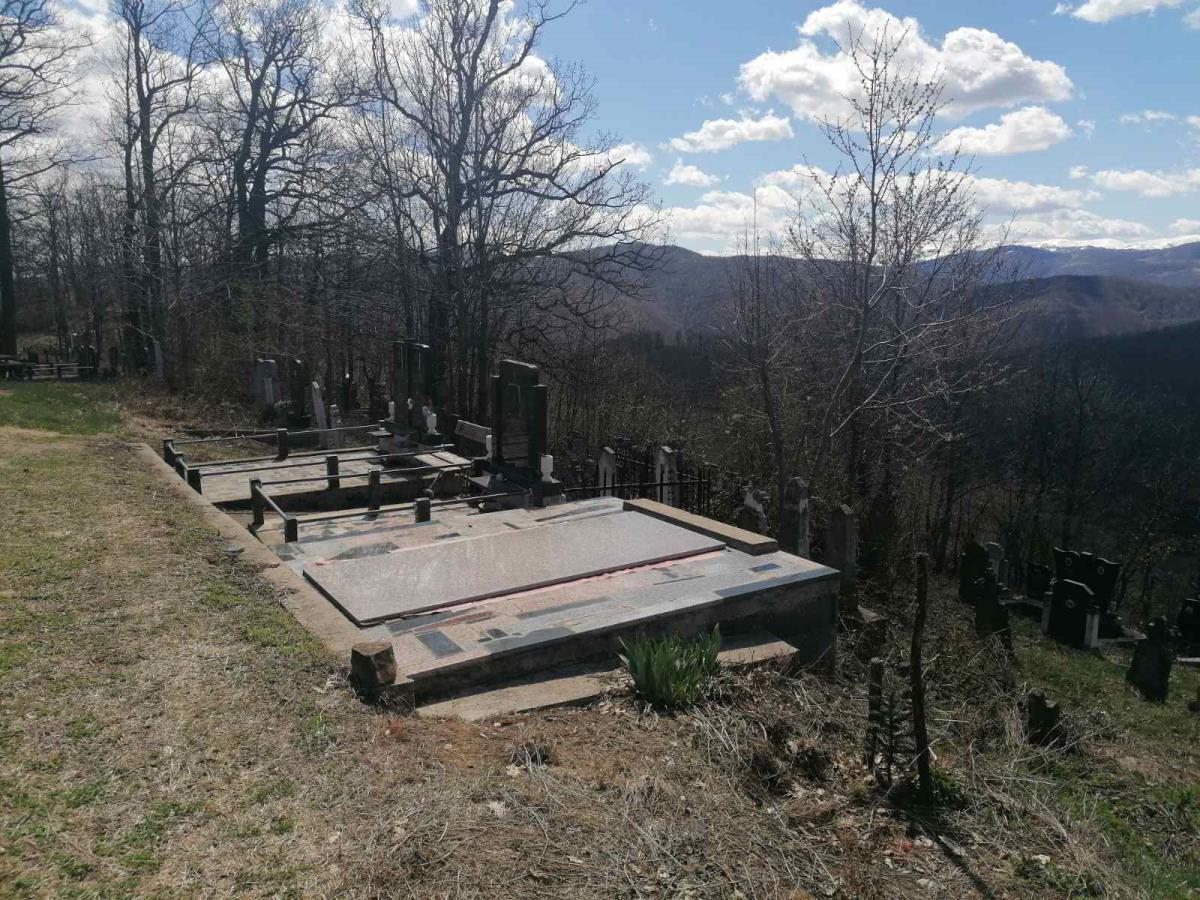 sagonjevo-groblje.jpg