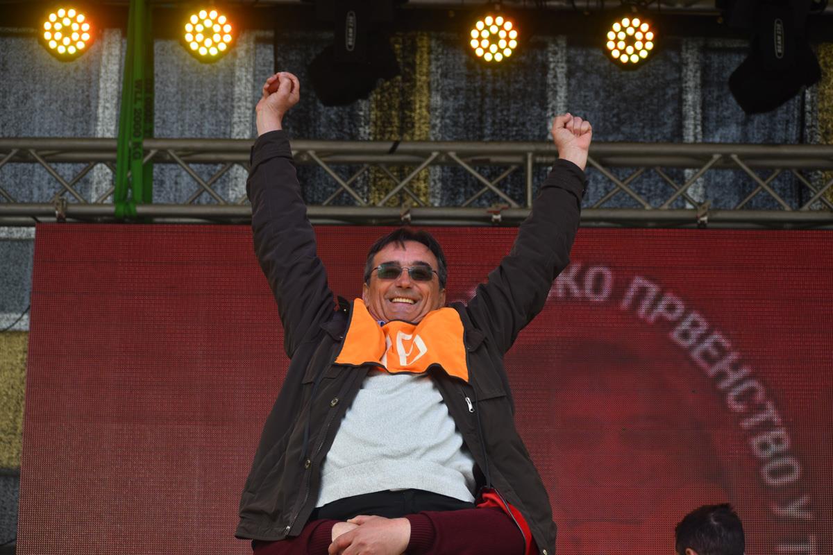 pobednik-slavi-foto-s.u..jpg