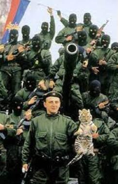 Vuk Bojović Arkanu poklonio tigrića zbog sina Luke