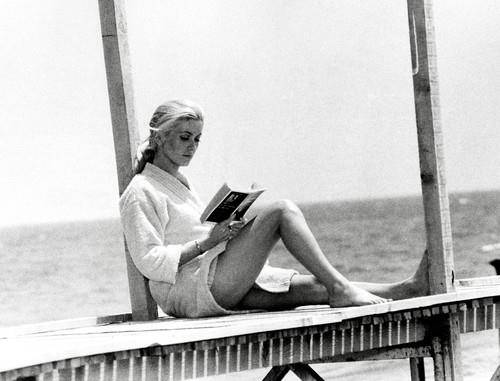 Katrin Denev u mladosti