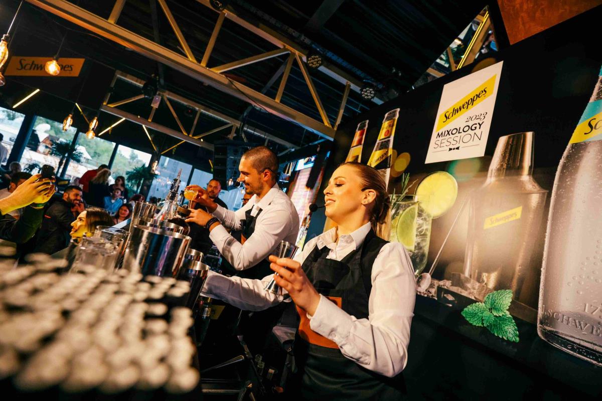 schweppes-mixology-takmicenje-barmena-u-pravljenju-koktela.jpg