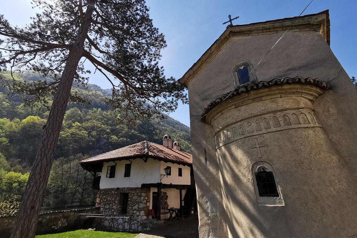 manastir-nikolje.jpg