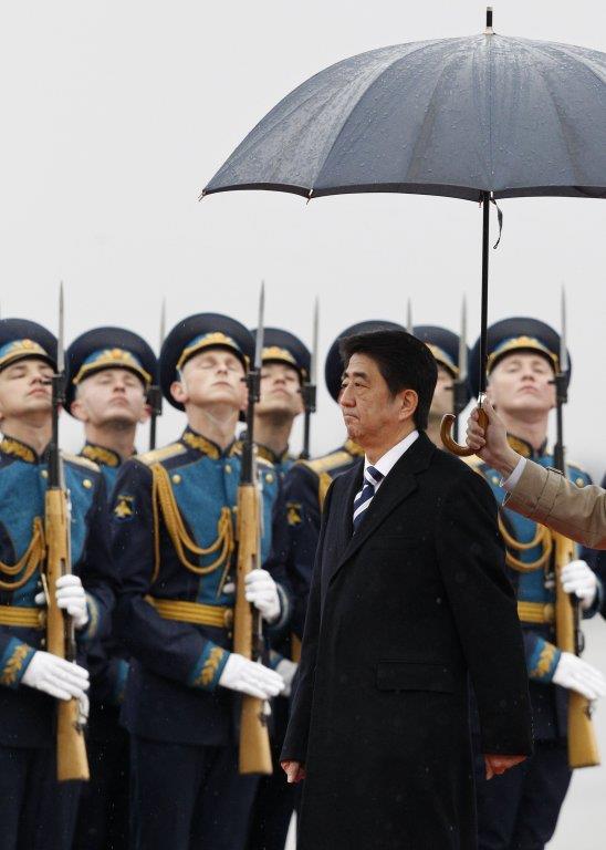 japanski-premijer-u-poseti-rusiji.jpg