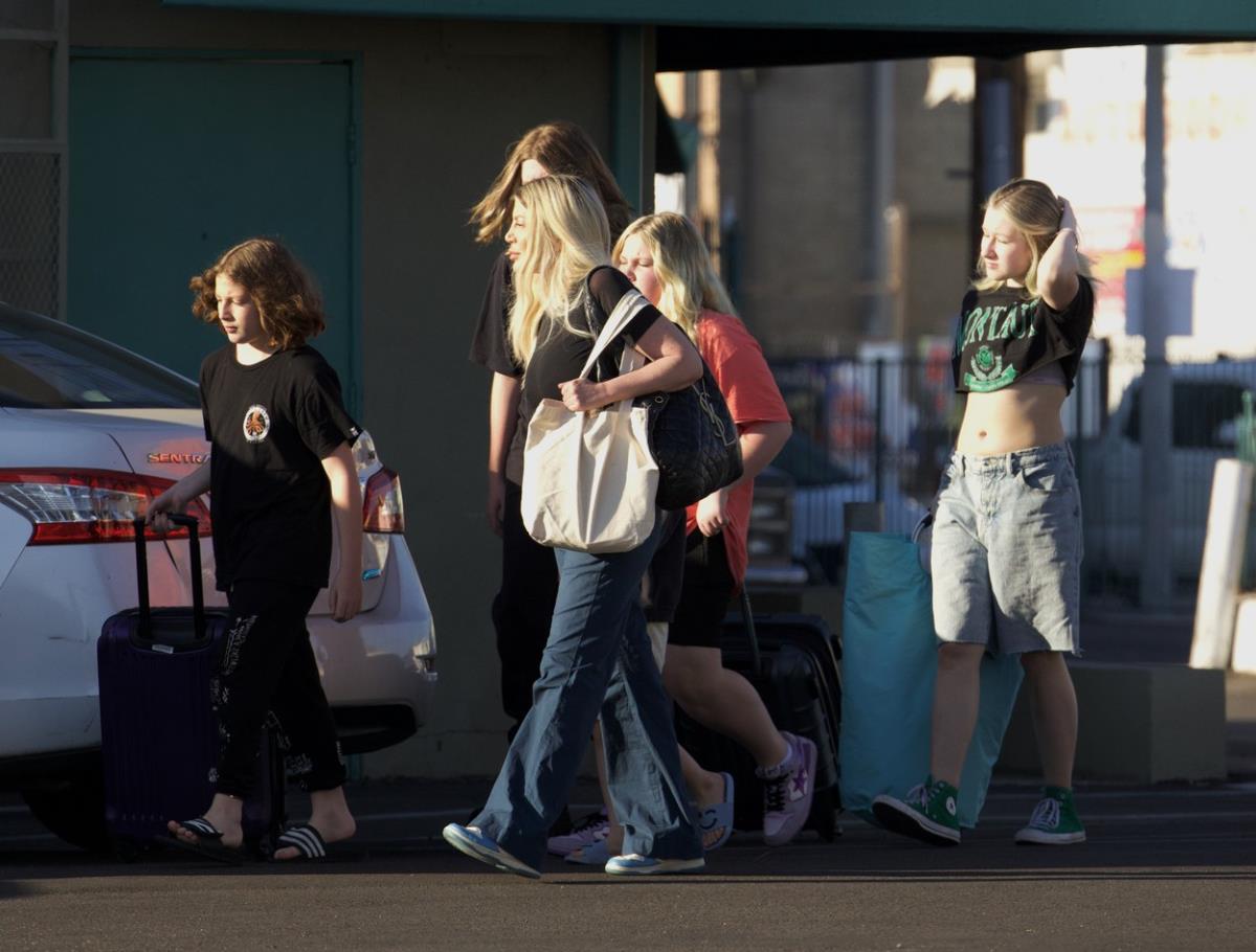 Tori Speling i Din Mekdermot