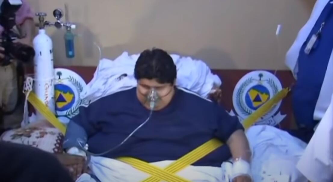 Kalid Bin Mohsen Šari u bolničkom krevetu