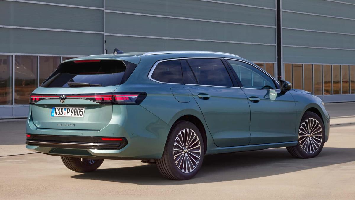 vwpassatvariant2024-7.jpg