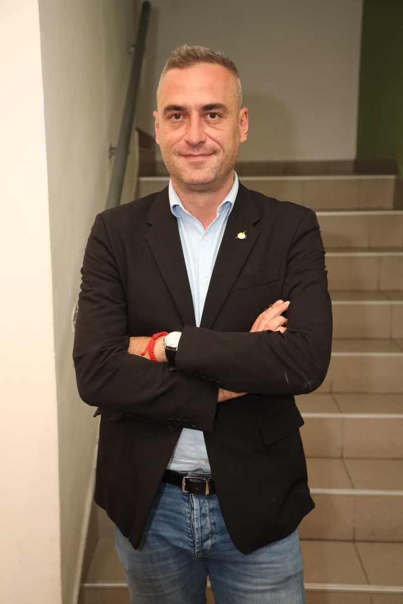 POŽGAJA NOVA DEVOJKA PRIJAVILA POLICIJI: "On je prevarant, manipulator i narkoman"  - ŠOK OPTUŽBE