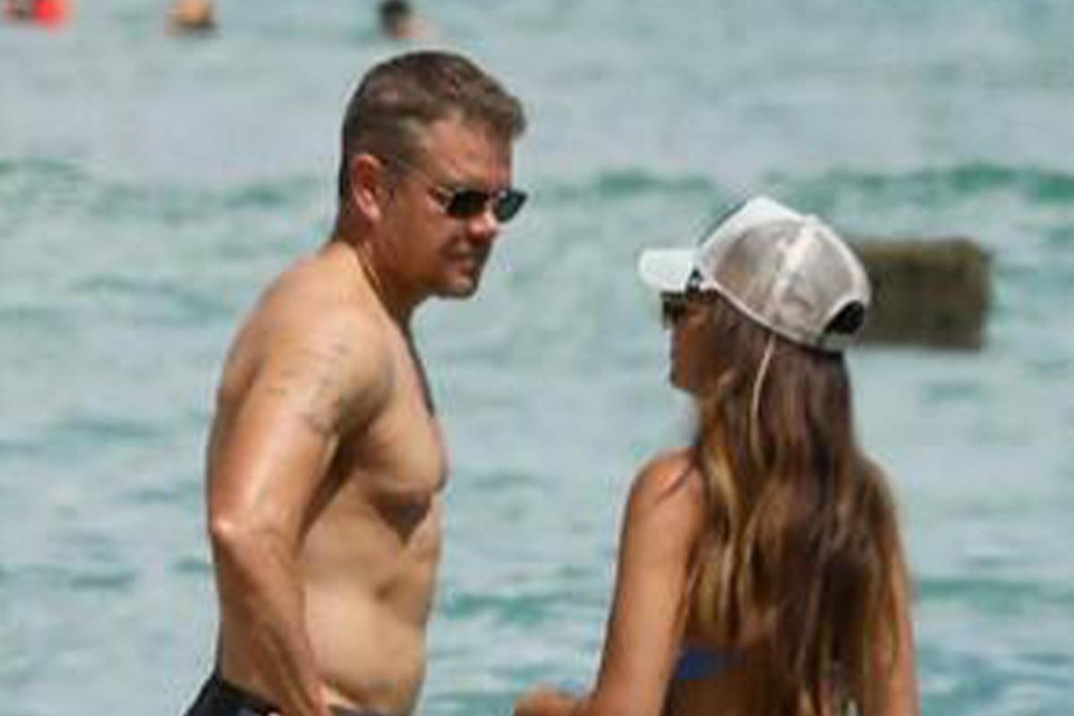 Met Dejmon i Lusijana Baroso na letovanju u plićaku