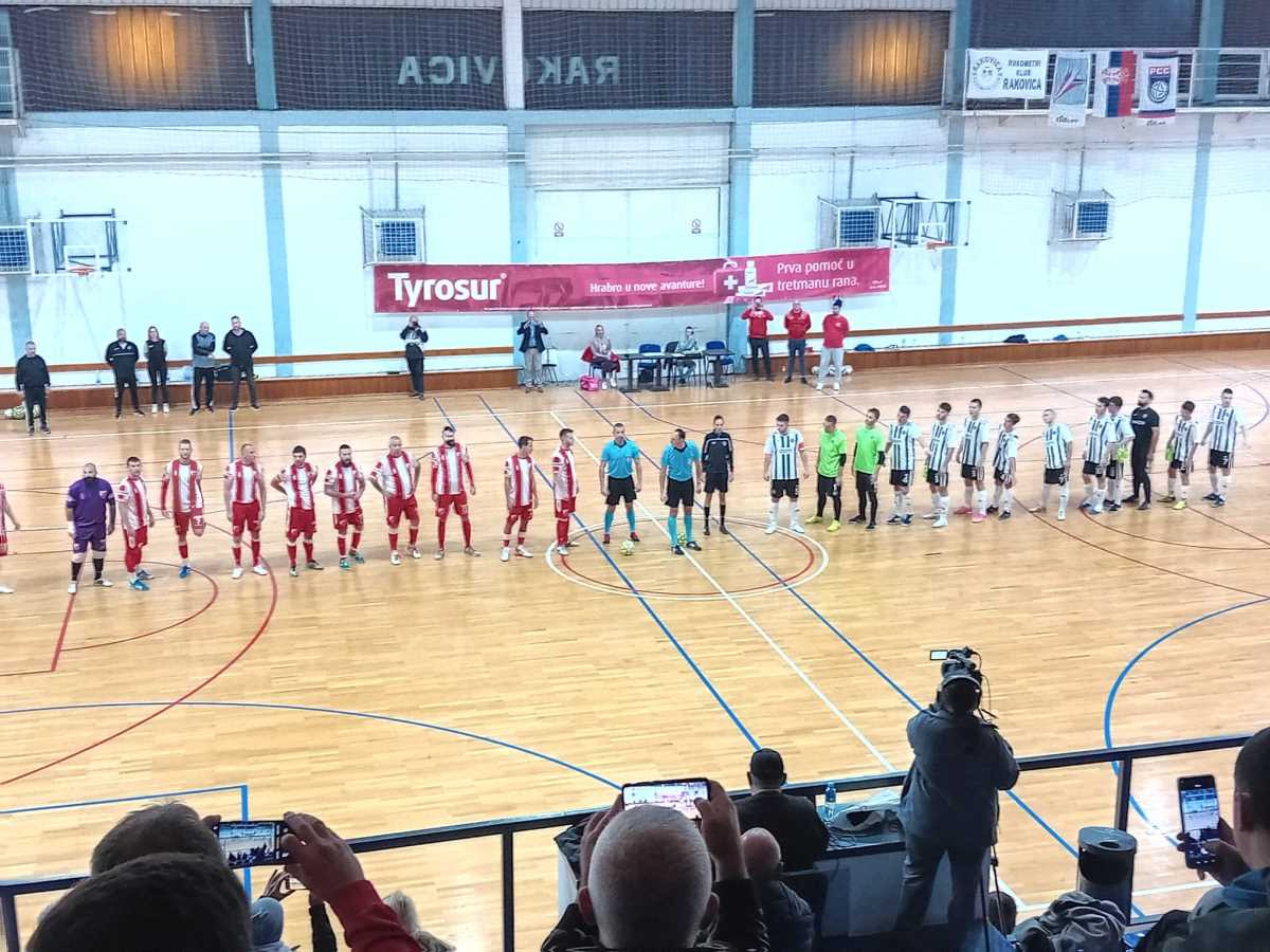 futsal-derbi-2.jpg