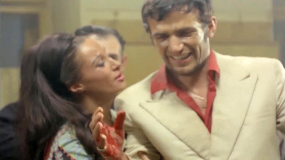 Olivera Katarina u filmu Skupljači perja