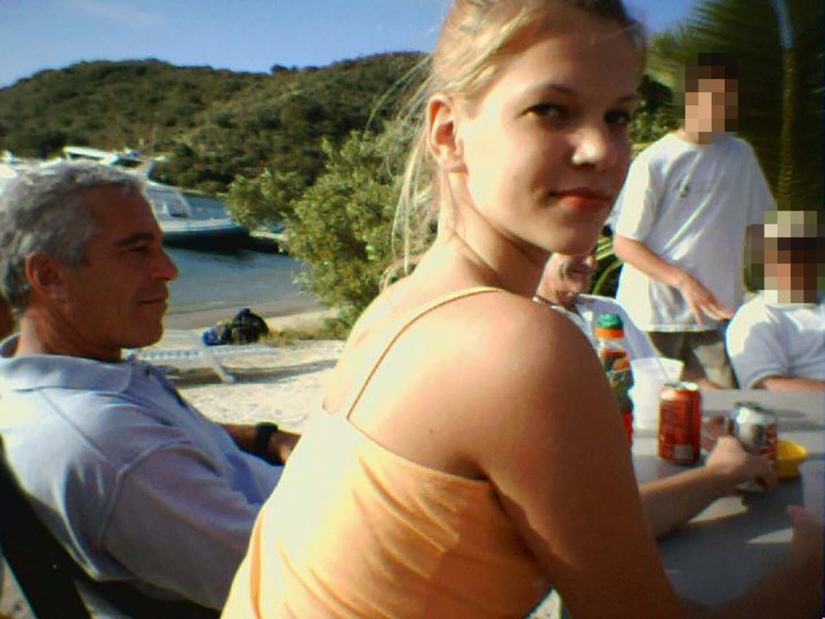 Nađa Marcinkova sa Džefijem Epstajnom