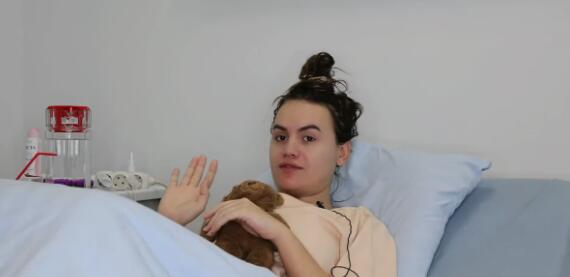 OD PERIKE I KARMINA, DO BOLNICE I NOŽA! Ove lepotice su rođene kao muškarci: Postale miljenice nacije zbog operacije koju su svu osuđivali