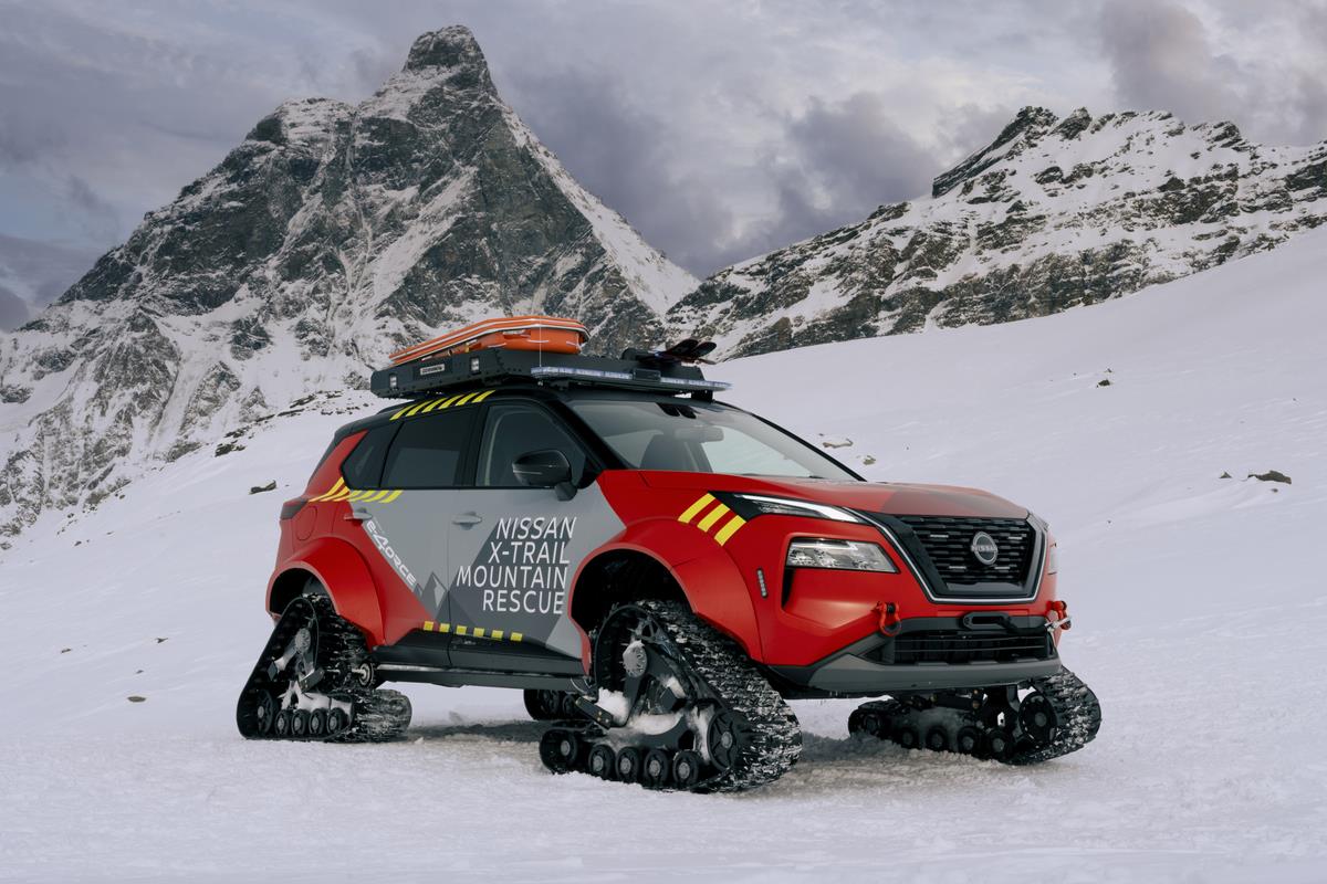 nissan-xtrail-mountain-rescue-exterior-43.jpg