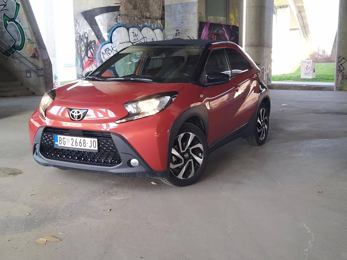 toyotaaygo-1.jpg