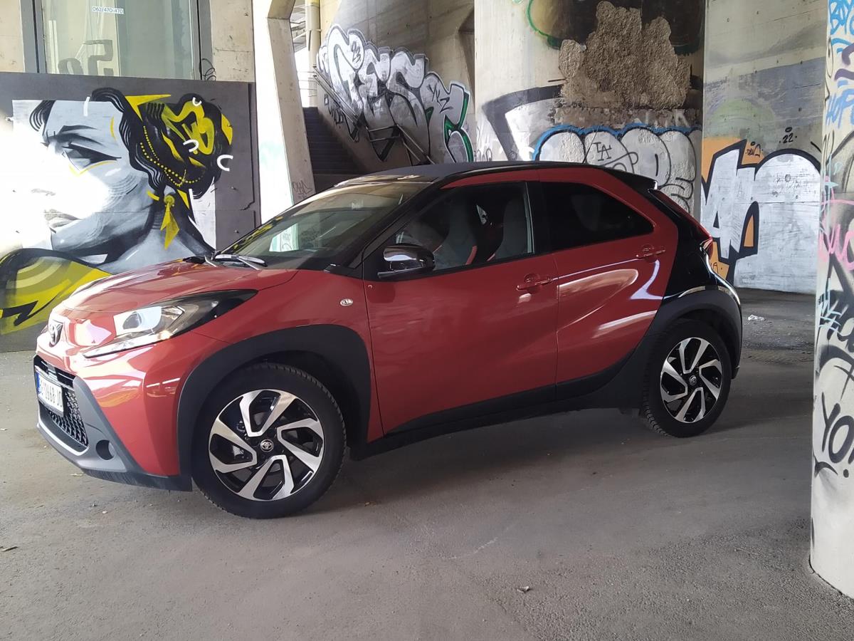 toyotaaygo-3.jpg