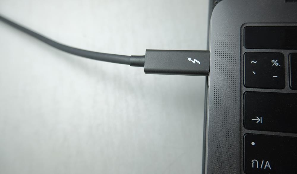 HDMI, DisplayPort ili USB-C: Koji je najbolji izbor za povezivanje 4K monitora?