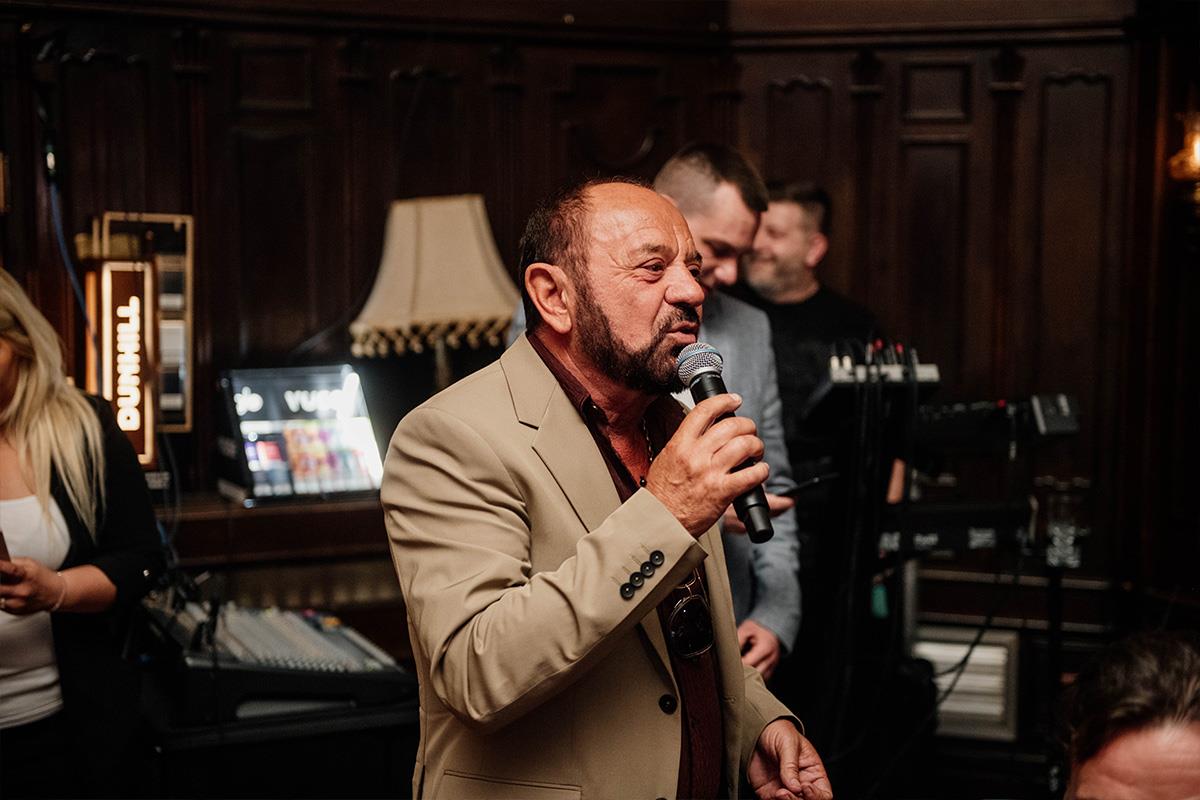 Mile Kitić pravi dobru atmosferu