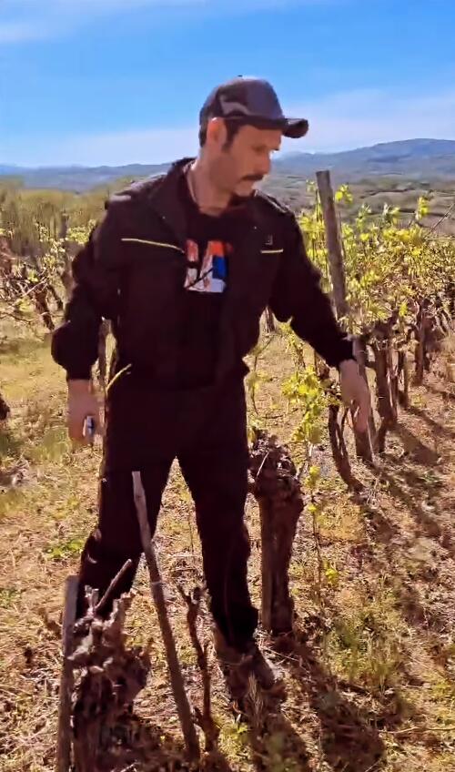 Aleksandar Srećković Kubura u mestu Ratina kod Kraljeva