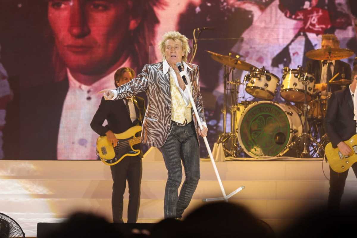 111212121-rod-stjuar-koncert-10.jpg