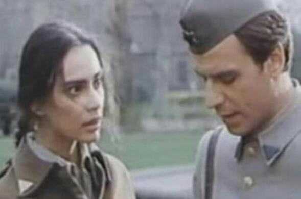 Žarko Laušević i Dragana Mrkić u filmu Oficir s ružom