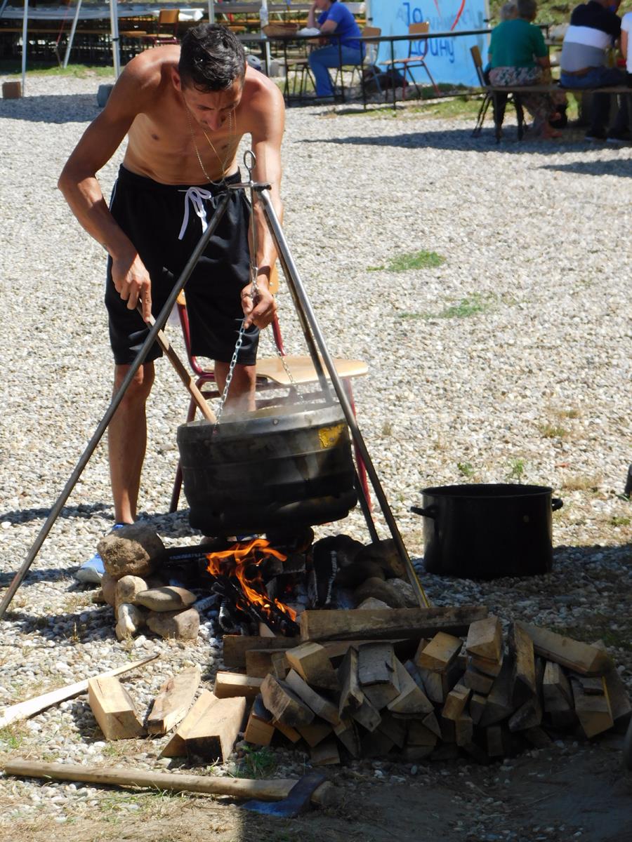 mali-zvornik--zlatni-kotlic.jpg