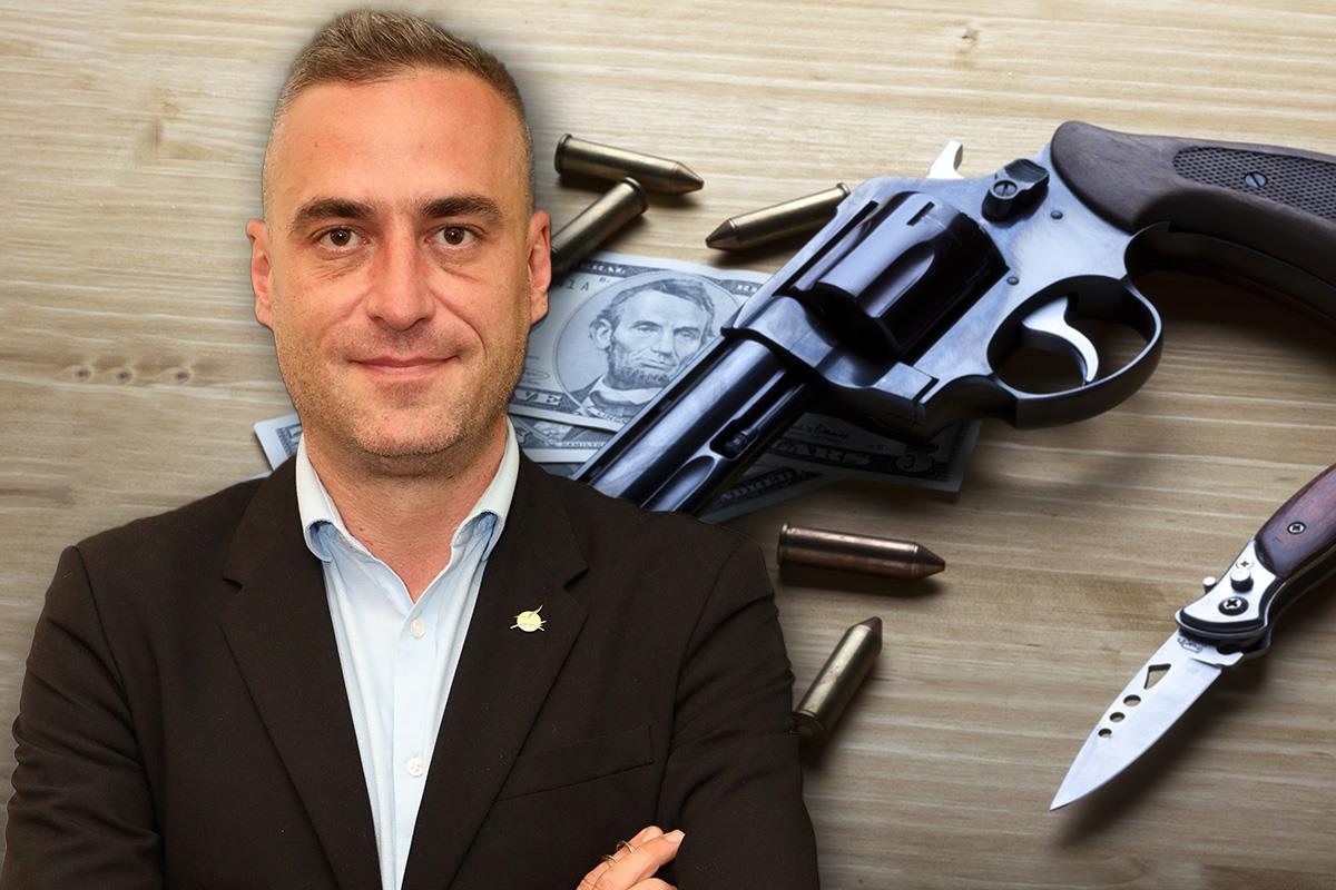 POŽGAJA NOVA DEVOJKA PRIJAVILA POLICIJI: "On je prevarant, manipulator i narkoman"  - ŠOK OPTUŽBE