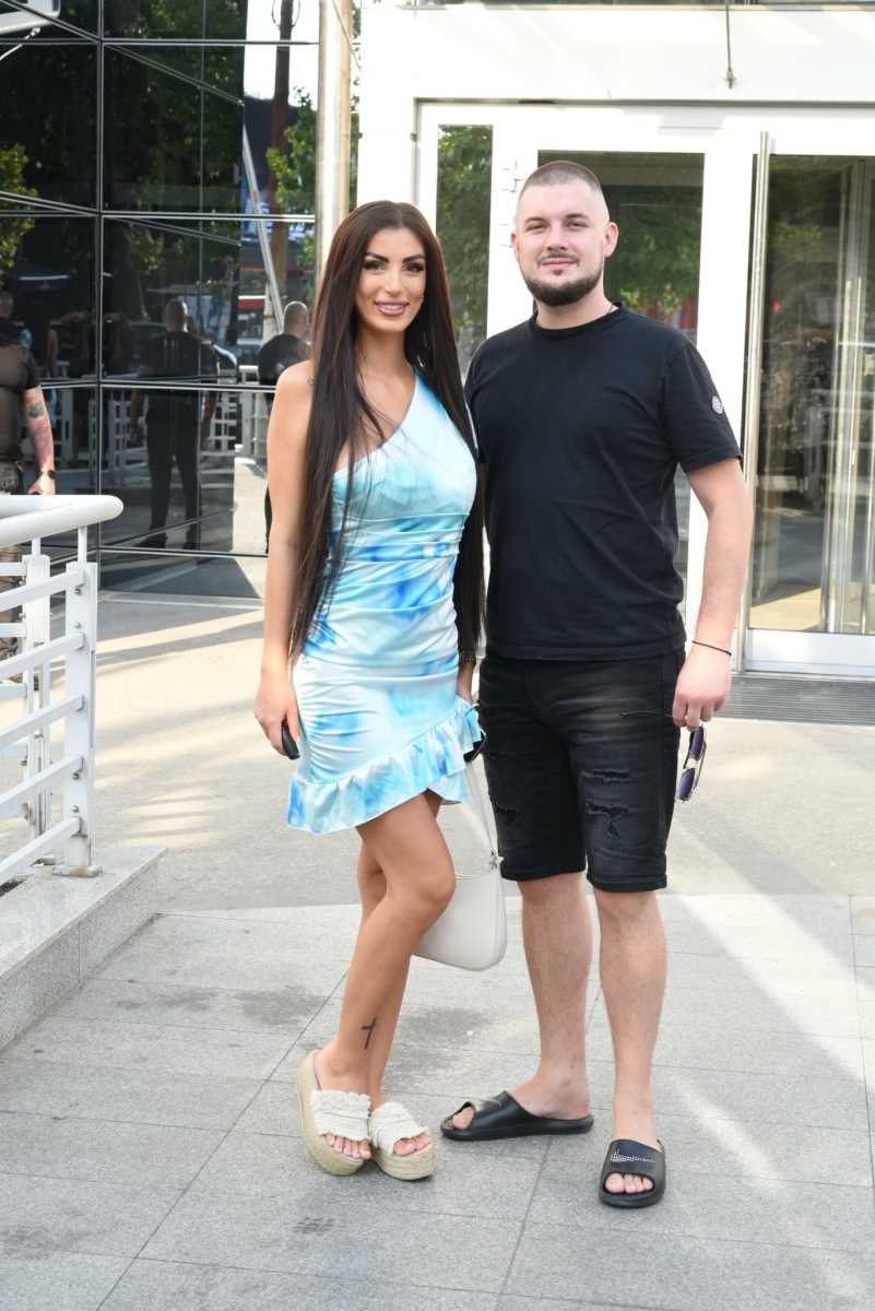 "PROKOCKAO SAM 2 STANA U BEOGRADU" Pevač prevario suprugu s kojom ima dvoje dece, a sad raskinuo i sa ljubavnicom: Imali smo rizične odnose