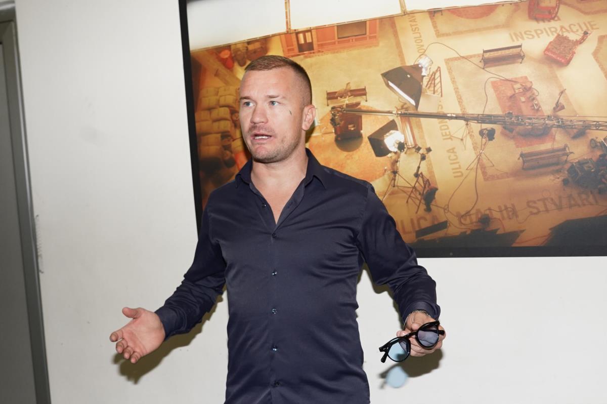 "DETE MI JE SVE" Munjez otkrio kroz šta prolazi sa Stefani i kako ga je očinstvo promenilo: Pričali su mi...