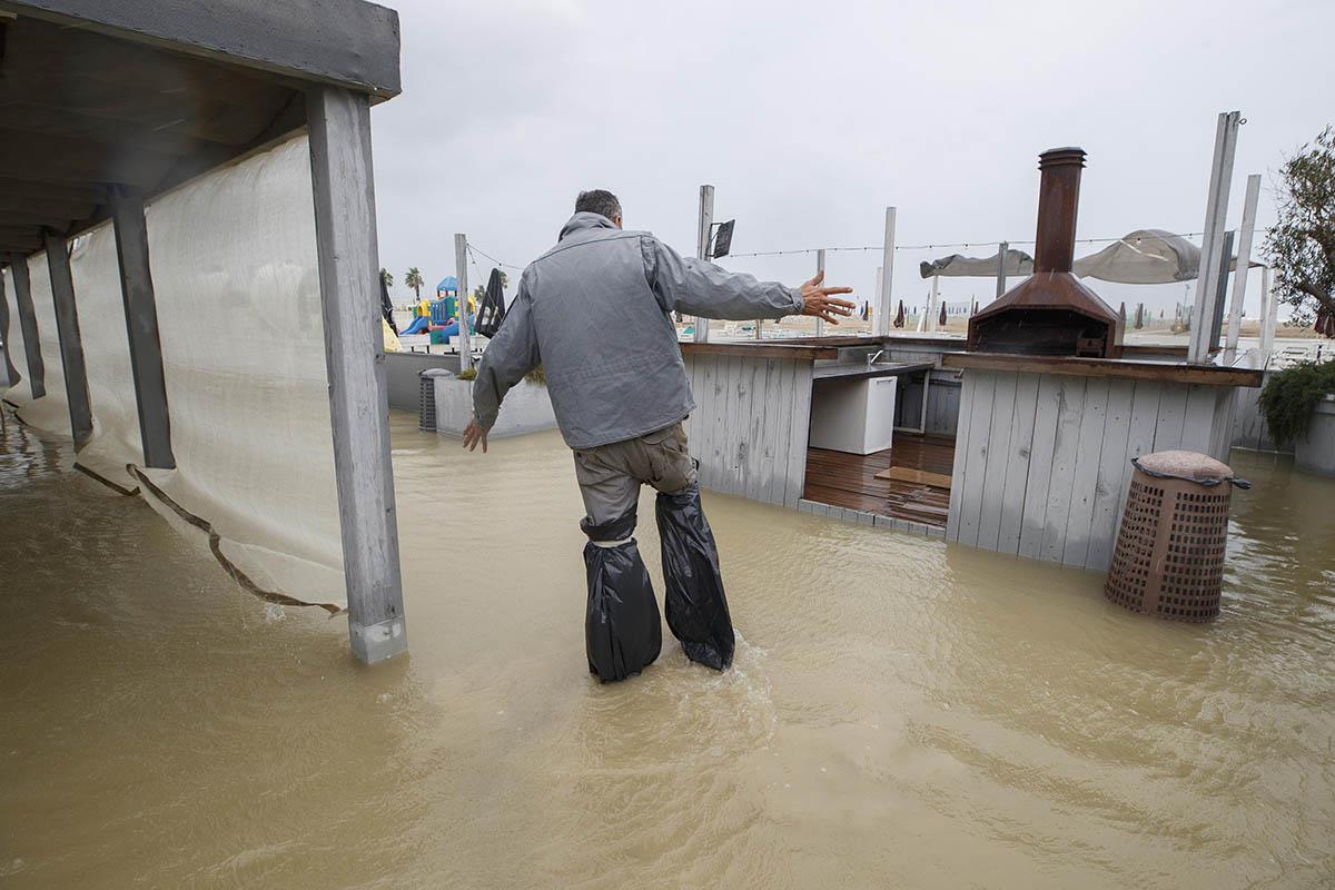Poplave u italijiEPA_FABRIZIO ZANI.jpg