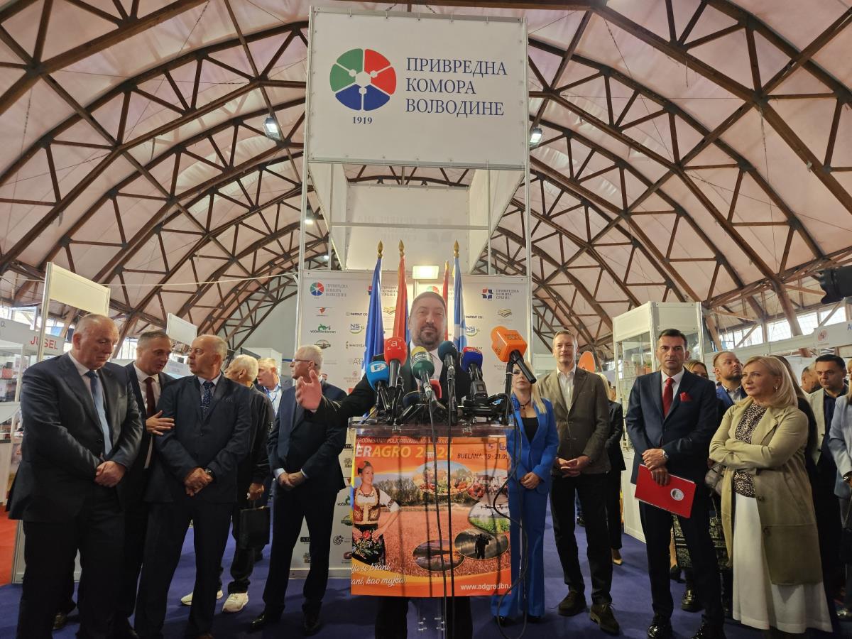 Privredna komora Vojvodine (3).jpg