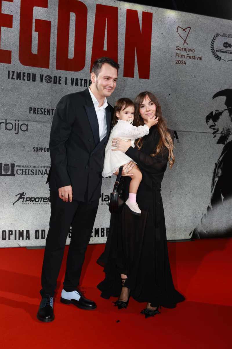 WhatsApp Image 2024-09-24 at 8.34.50 PM.jpeg