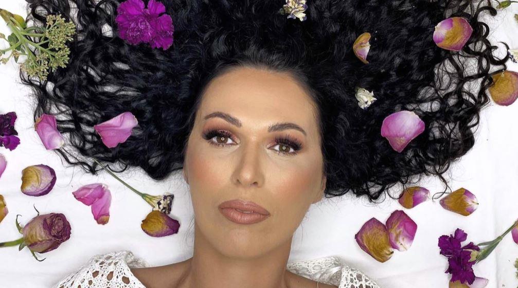 Oni su skupu svakodnevnicu sa osmehom na licu zamenili normalnim poslovima