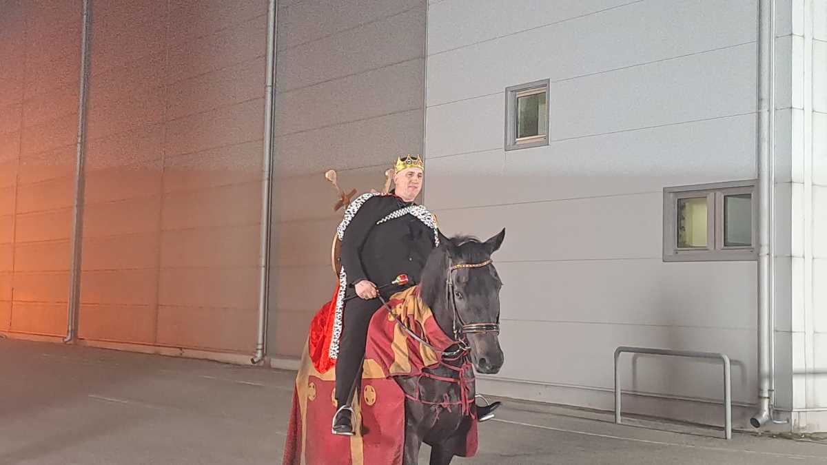 WhatsApp Image 2024-09-28 at 12.26.08 AM.jpeg