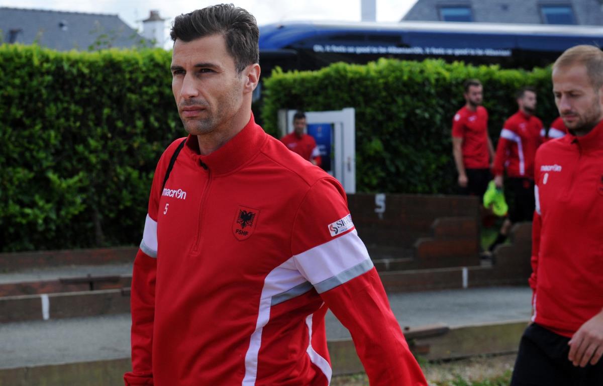 Lorik Cana veliča bombardovanje Srbije