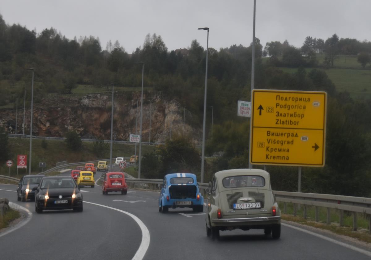 Užice - Fićijada  (9).jpg