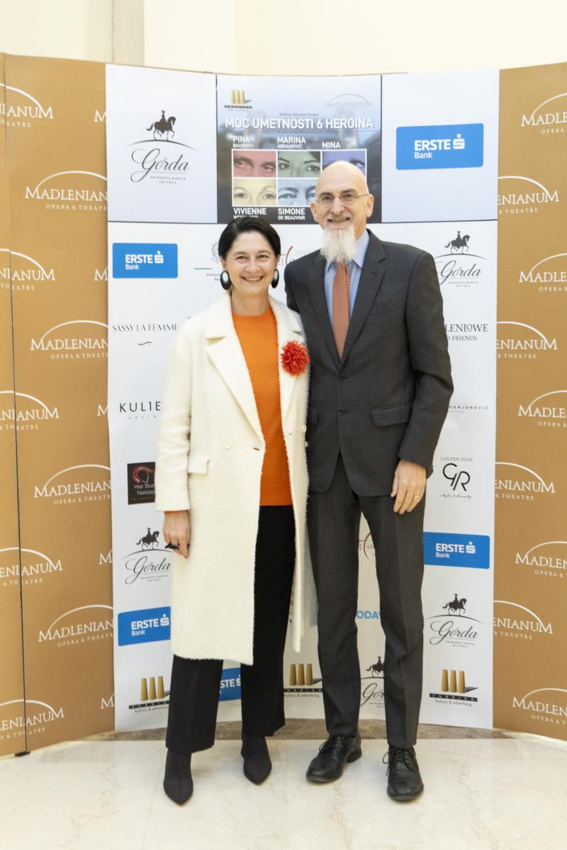 Italijanski ambassador Luca Gori.JPG