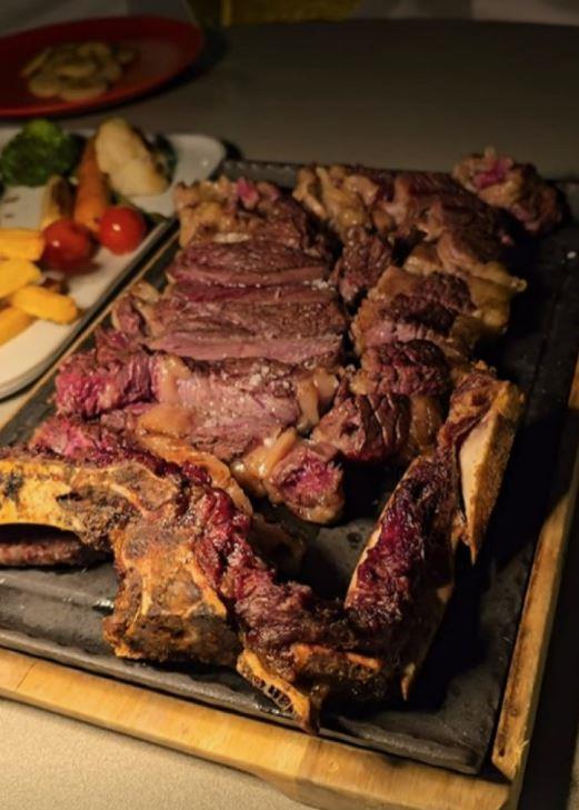 Zavirite na romantično putovanje Marije i Raste