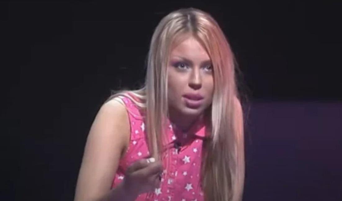 OVO JE PRVO JAVNO POJAVLJIVANJE SOFIJE JANIĆIJEVIĆ PRE ELITE: Učesnica u jeku skandala, maznula 40 godina starijeg od kog je dobijala novac (FOTO)