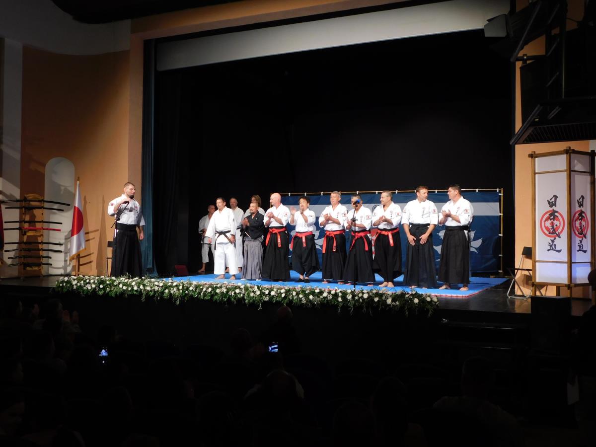 LOZNICA - Samuraji u Vukovom domu.JPG