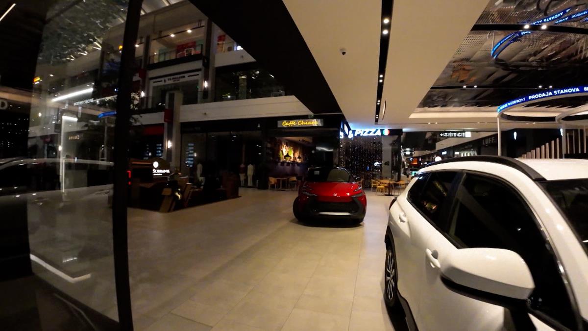 Sequence 01.01_15_39_23.Still009.jpg