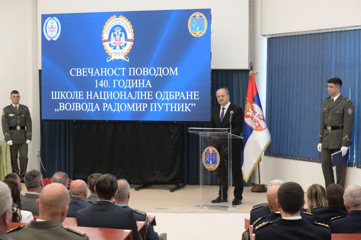 2024-10-18 16_27_56-ban_9657_1729255800.jpg (2500×1667) – Google Chrome.png